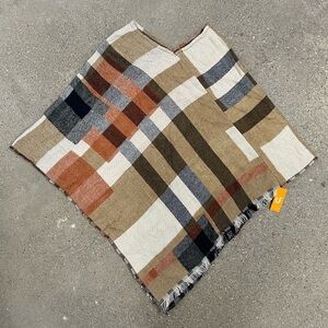 NWT Love of Fashion LOF New York NY poncho OSFM